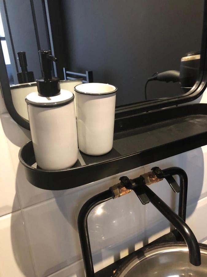 Studio L'Atelier - Metro Valmy - Vaise Lyon Eksteriør billede
